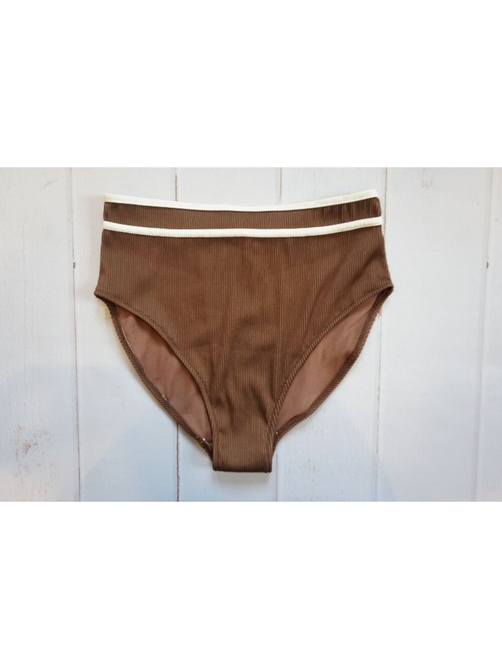 Brown Ribbed High-Waist Bikini Bottoms – Size M NWOT